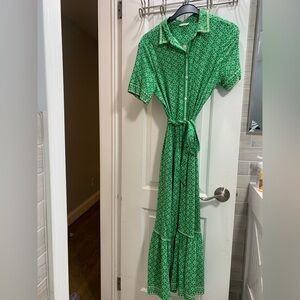 Max Studio Green Patterned Maxi Dress